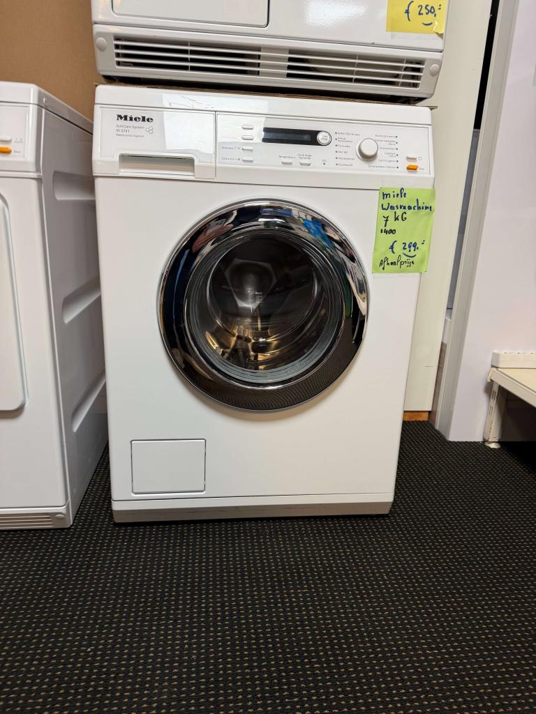 2de hands miele wasmachine met garantie, Witgoed en Apparatuur, Wasmachines, Gebruikt, Voorlader, 6 tot 8 kg, 85 tot 90 cm, 1200 tot 1600 toeren