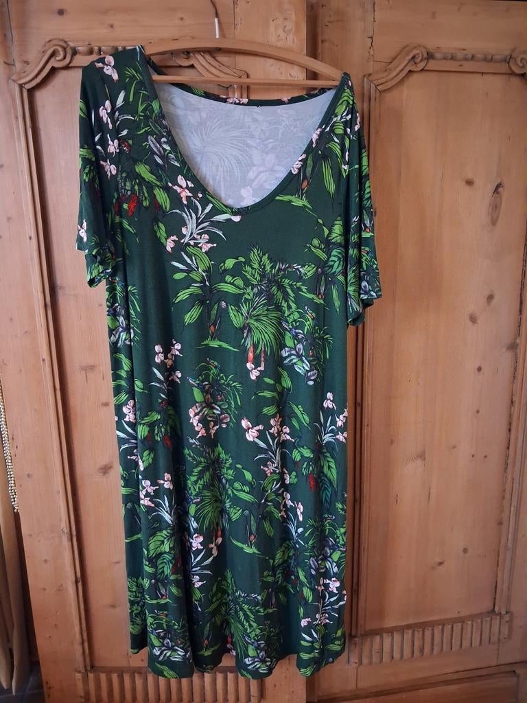 Zomerjurk XXL met tropische print, Kleding | Dames, Maat 46/48 (XL) of groter, Ophalen of Verzenden, Knielengte, Gedragen
