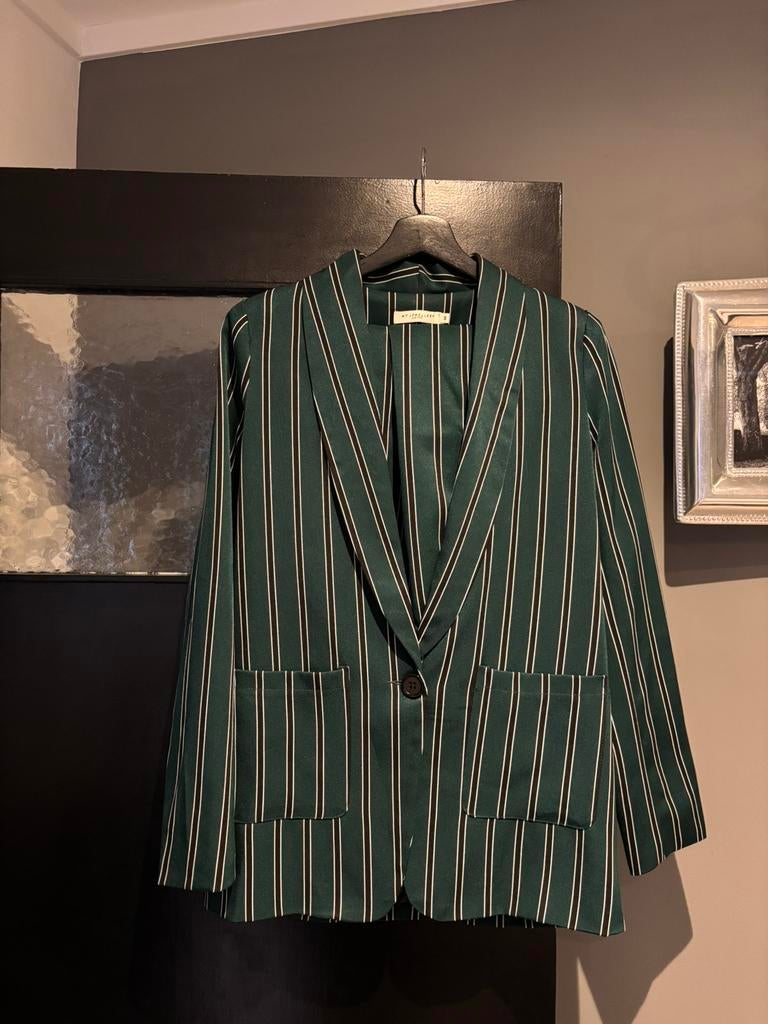 My jewellery setje jasje met broek maat s, Maat 38/40 (M), Kostuum of Pak, Ophalen of Verzenden, Zo goed als nieuw