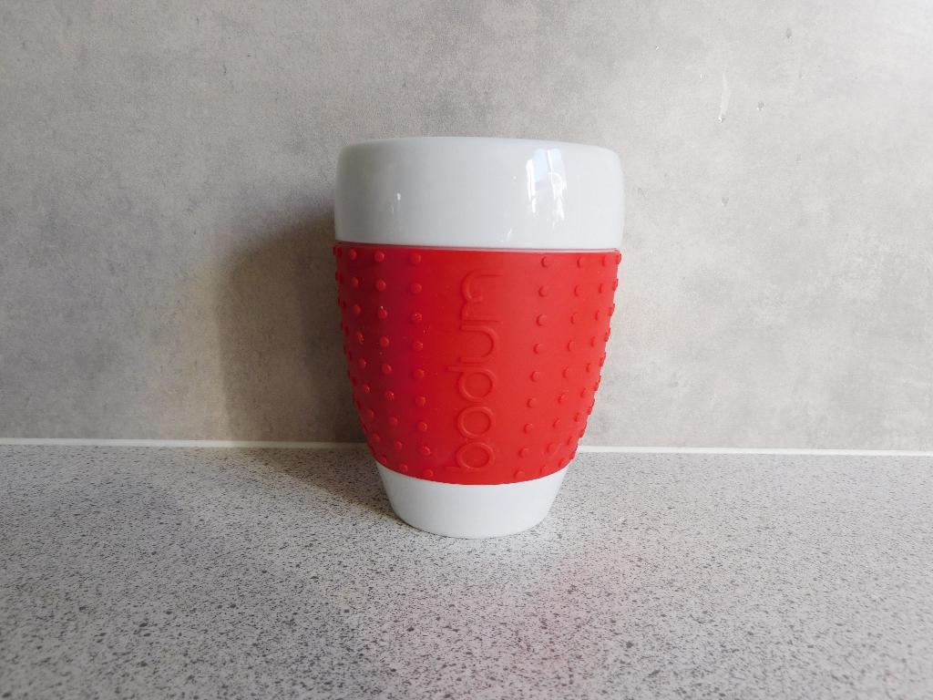 Mok 12x8 cm. Rood Pavina Bodum, Huis en Inrichting, Keuken | Servies, Ophalen of Verzenden, Zo goed als nieuw, Overige stijlen
