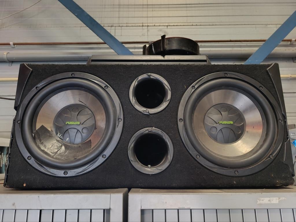 Subwoofer met versterker, Ophalen