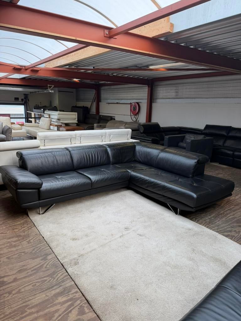 Zwart leren design hoekbank Natuzzi bank Z.G.A.N., Huis en Inrichting, 2871SK, 125 cm of meer, Design, Mariansoliak8@gmail.com