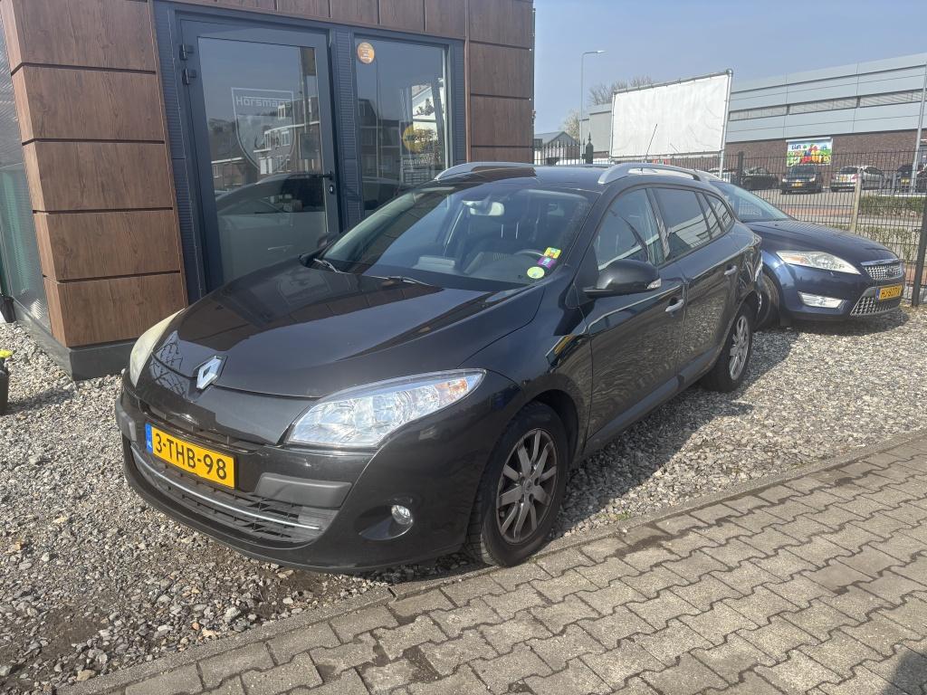 Renault Mégane Estate 1.6 Dynamique (bj 2009), Gebruikt, 4 cilinders, Zwart, 14 km/l