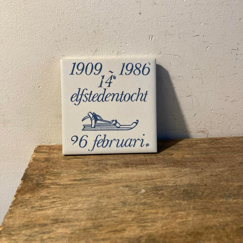Herdenkingstegel Elfstedentocht 1986, Antiek en Kunst, Ophalen of Verzenden