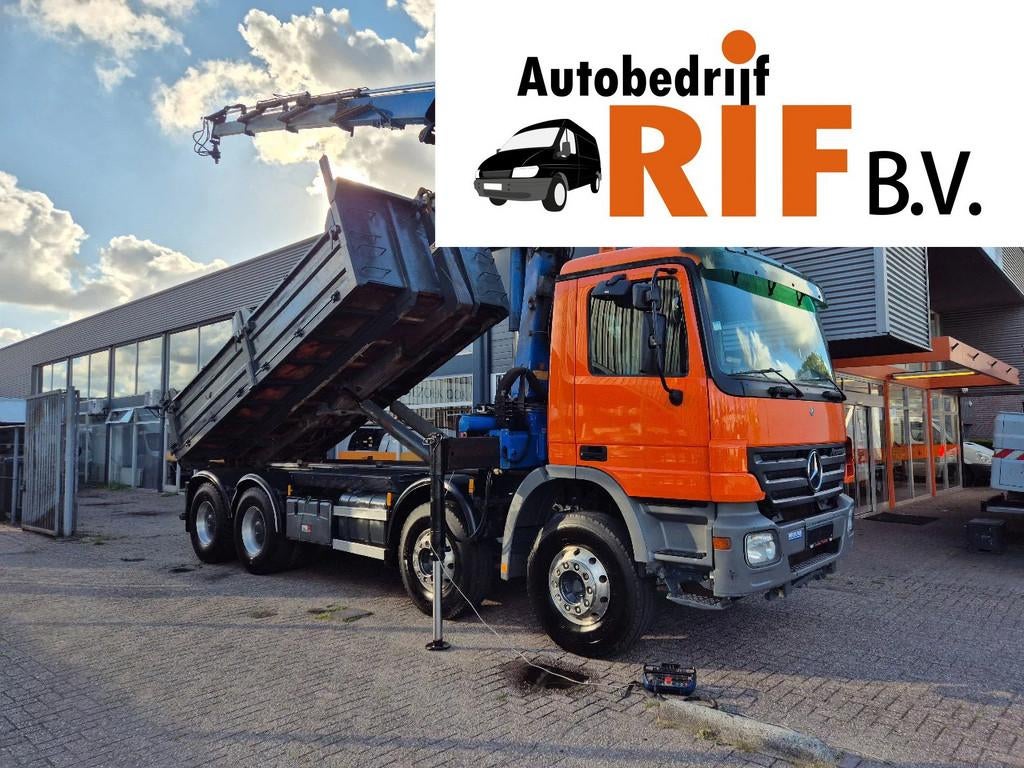 Mercedes-Benz Actros 3241 8X4 Containersysteem/ 20T HMF cran, Auto's, Vrachtwagens, Bedrijf, Te koop, ABS, Achteruitrijcamera