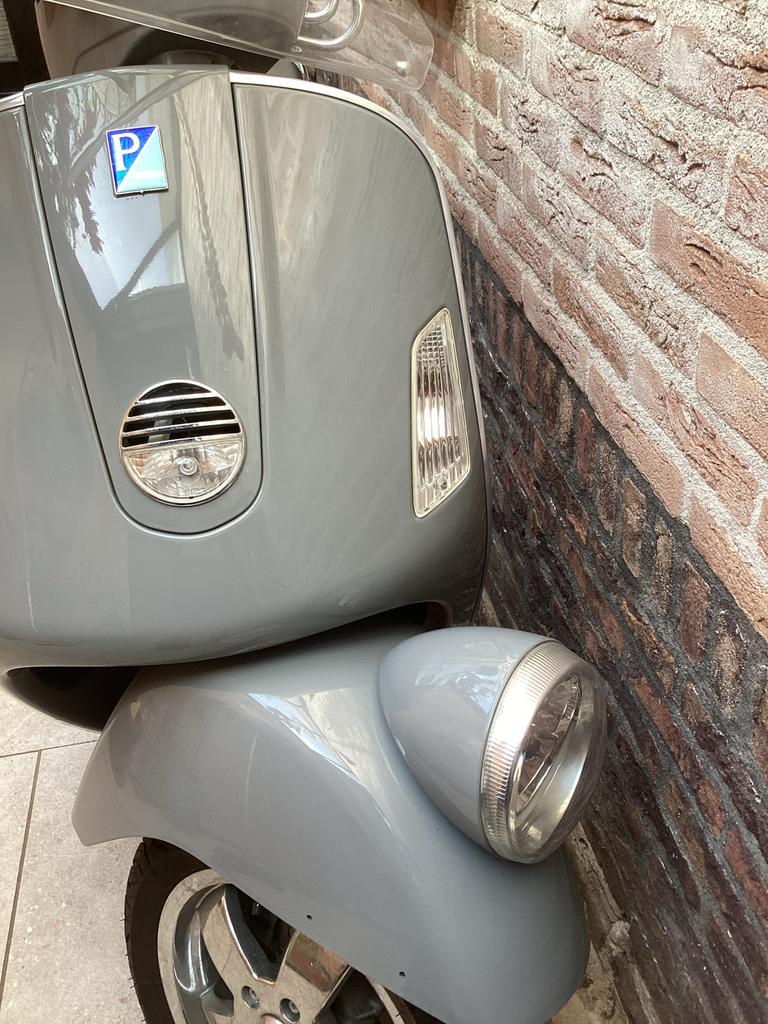 Vespa GT 60 uit 2005, limited editie, 250 cc, Scooter, Particulier