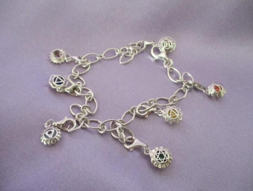 Zeer fraaie zilveren 7 Chakra’s bedelarmband, Met bedels of kralen, Verzenden, Nieuw, Zilver