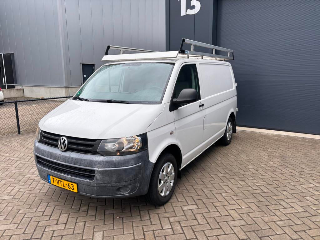 Volkswagen Transporter 2.0 TDI L1H1 T800 DC Comfortline 3 zi, Auto's, Voorwielaandrijving, Euro 5, Gebruikt, 4 cilinders