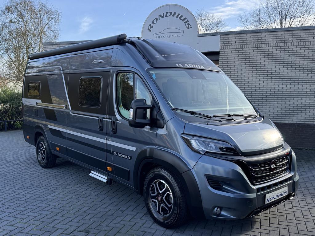Adria Twin Supreme 640 SGX 180 pk AUTOMAAT 9-Traps Euro6 Fia, Caravans en Kamperen, Automaat, Buscamper of Camperbus, Ringverwarming