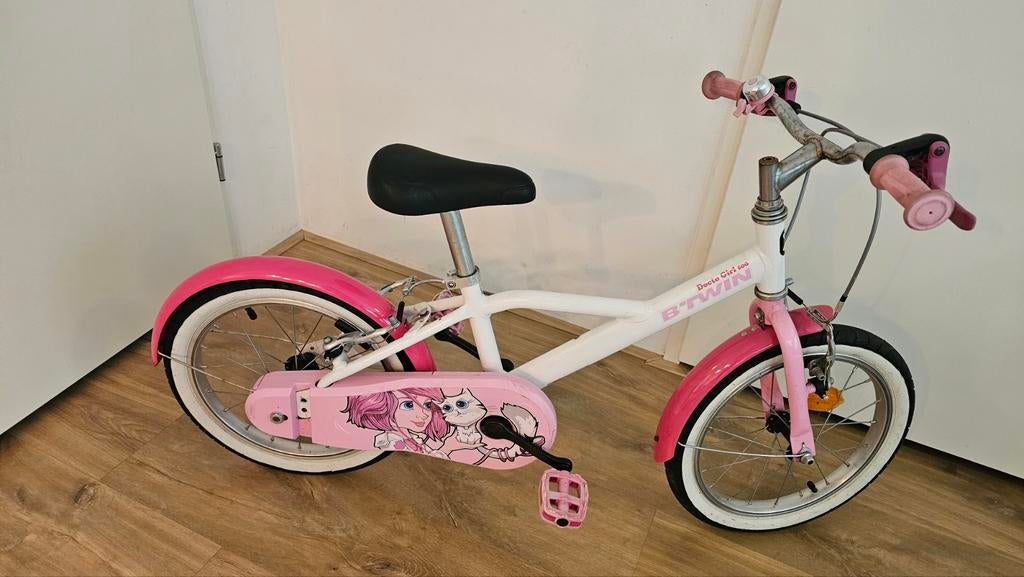 Meisjesfiets Decathlon B'Twin roze wit, Ophalen