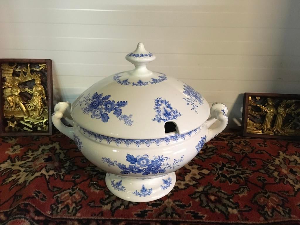 Antieke Terrine met Deksel - Blauw en Wit Bloemenpatroon, Ophalen of Verzenden