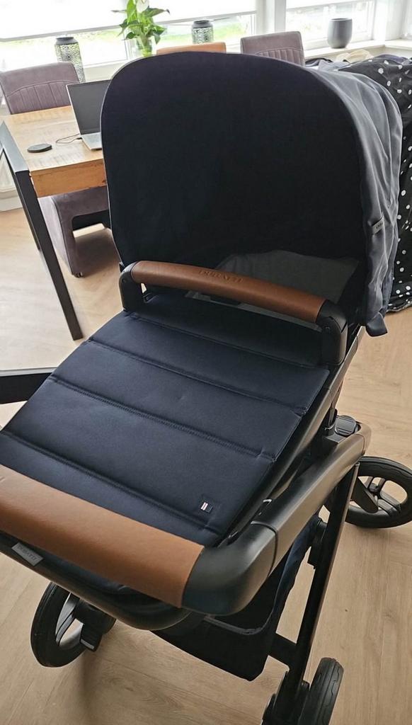 Dubatti two kinderwagen, Kinderen en Baby's, Kinderwagens en Combinaties, Ophalen, Kinderwagen, Overige merken, Verstelbare duwstang