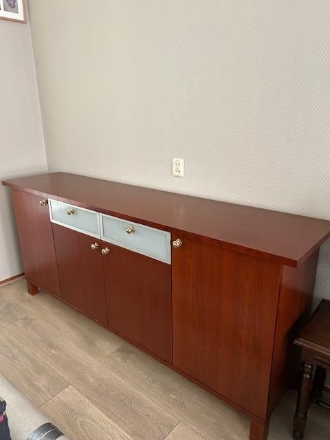 Dressoir, Ophalen, 150 tot 200 cm, Zo goed als nieuw, Kersenhout