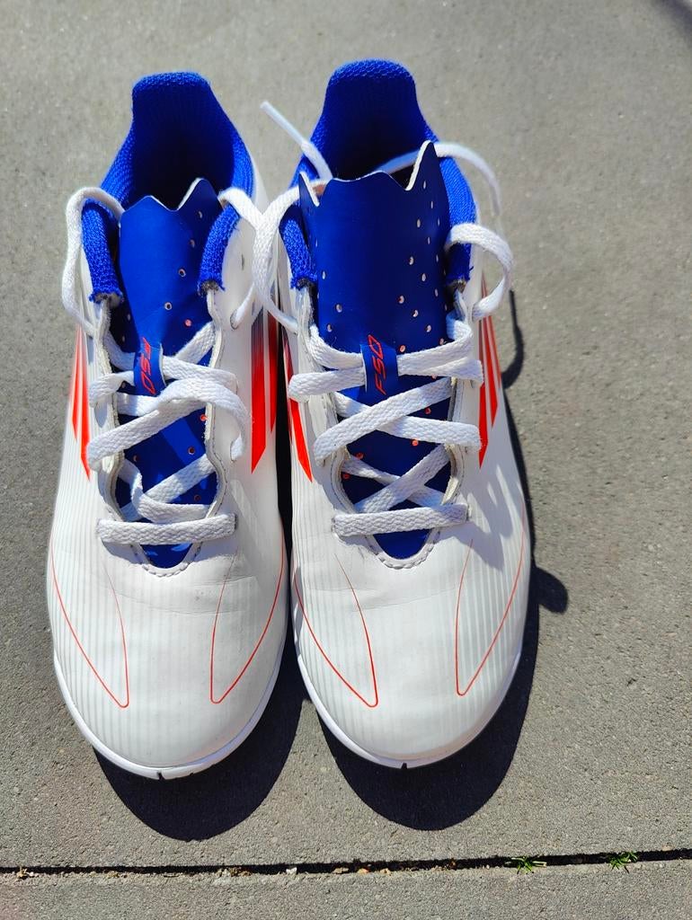Adidas F50 voetbalschoenen, Adidas, Schoenen, Ophalen of Verzenden, Zo goed als nieuw