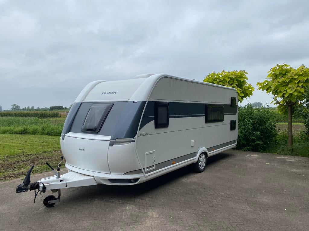 Hobby 540 KMFE met airco en mover, Hobby, Treinzit, Particulier, 6 tot 7 meter