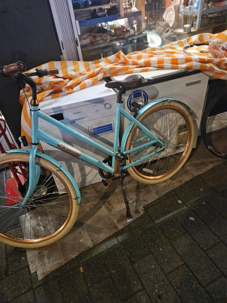 28 inch dames fiets, Fietsen en Brommers, Fietsen | Dames | Damesfietsen, Ophalen, Zo goed als nieuw, Overige merken