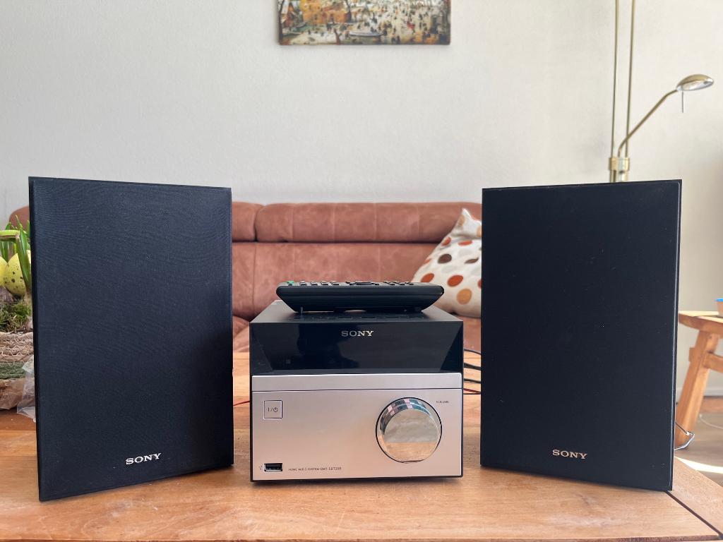 Sony CMT-SBT20B stereoset met Bluetooth, USB, DAB+, CD, Ophalen, Microset, Tuner of Radio, Zo goed als nieuw