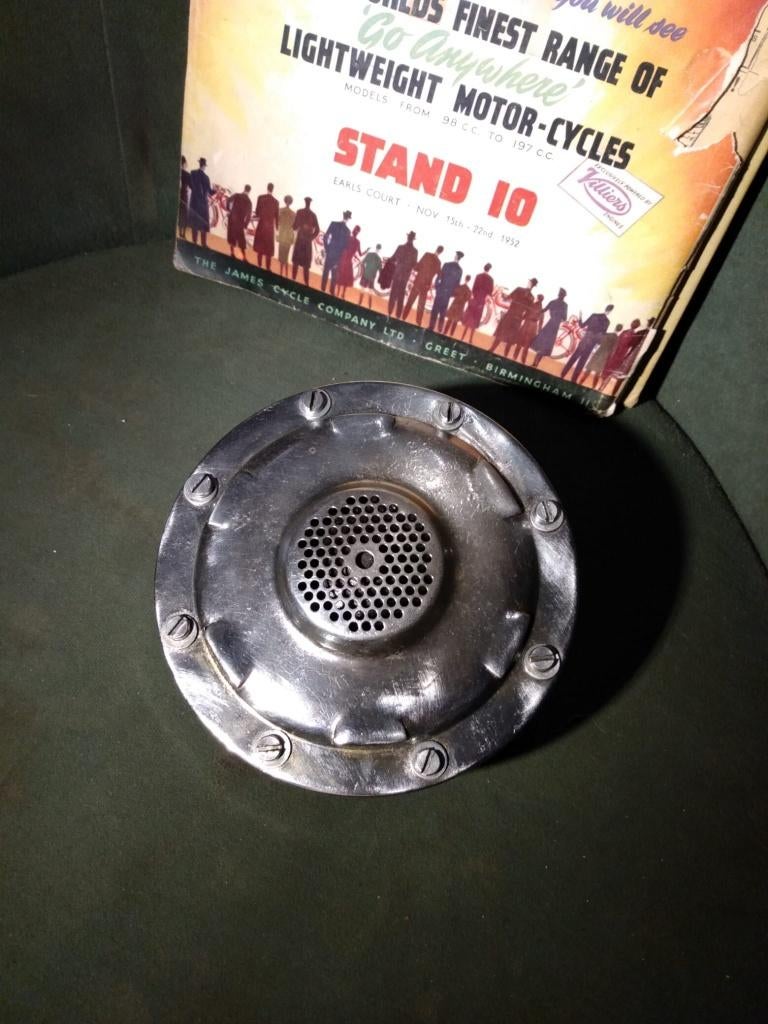 Claxon 6 volt Hella, Motoren, Ophalen of Verzenden