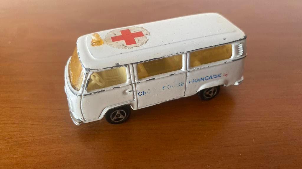 VW Fourgon, miniatuur, Majorette, nr 244, 1/60, made in Fr, Ophalen of Verzenden, Gebruikt, Auto, Overige merken