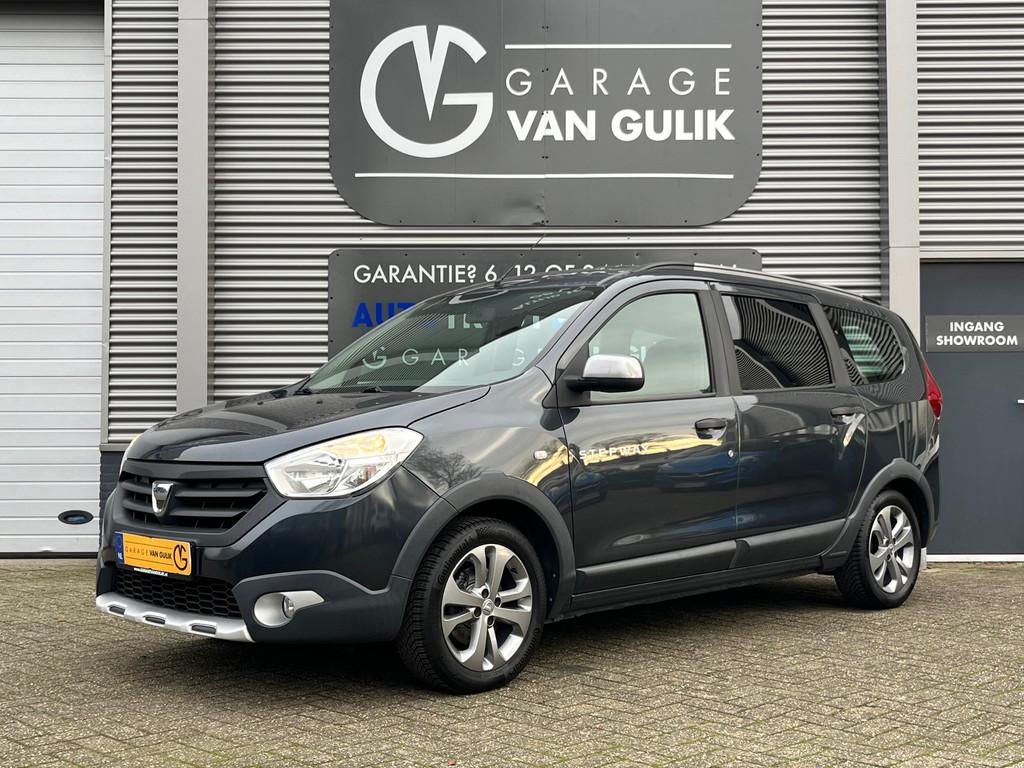 Dacia Lodgy 1.2 TCe Stepway 116PK 7Pers,Navi,Airco,Cruise,Is, Auto's, Dacia, Voorwielaandrijving, Stof, Gebruikt, Origineel Nederlands