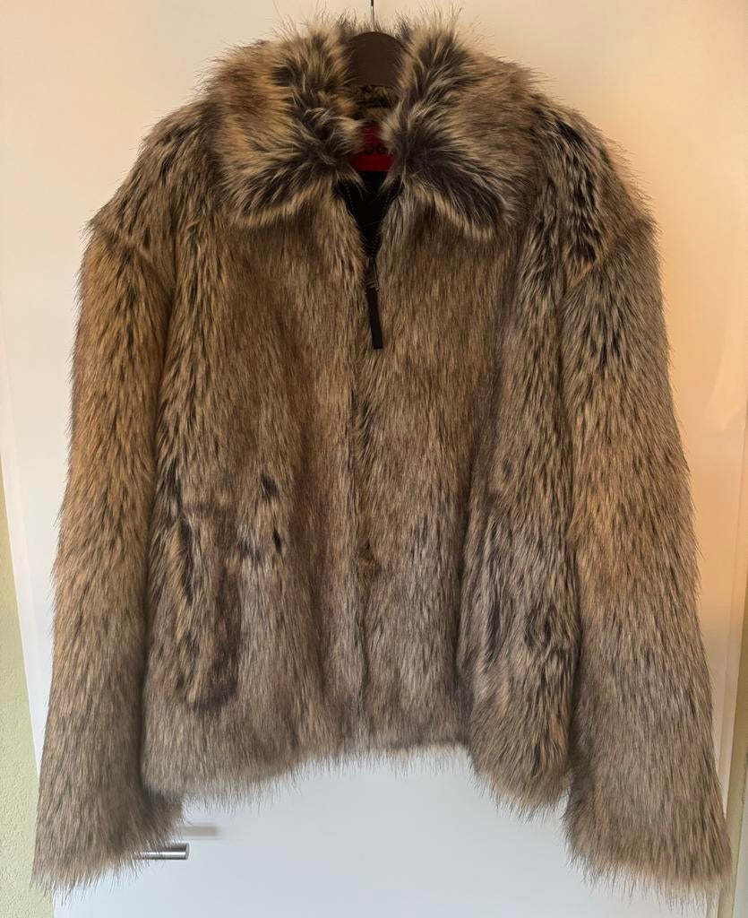 Hugo Boss Winterjas - Faux Fur - Bruin - Maat M, Ophalen of Verzenden, Nieuw, Maat 48/50 (M), Bruin