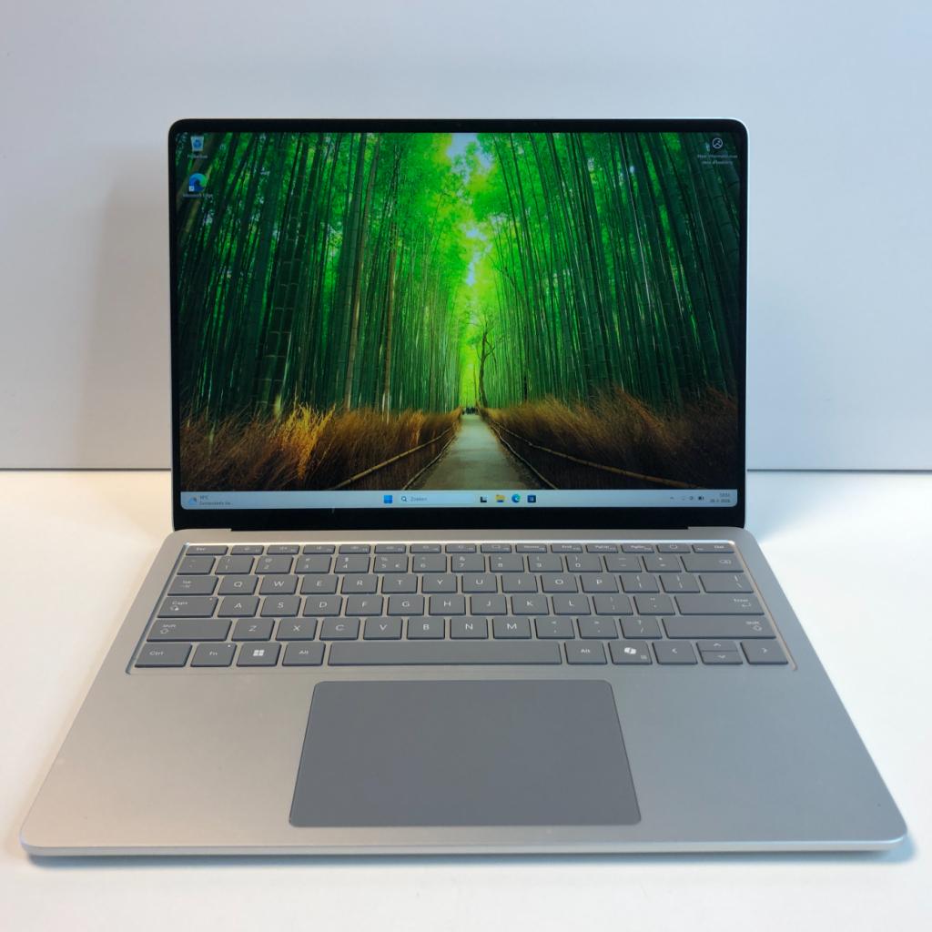 Microsoft Surface Laptop 7 for Business 7th Ed - Copilot+PC, Microsoft, Zo goed als nieuw, Support@microsoft.com, Microsoft Corporation
One Microsoft Way
Redmond, WA 98052-6399
USA
