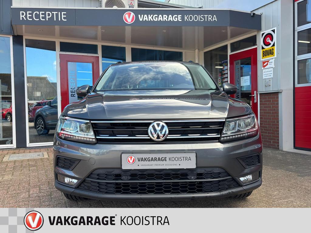 Volkswagen Tiguan 1.5 TSI 150 PK Highline|Automaat|ACC|Carpl, Zwart, 4 cilinders, 150 pk, Bedrijf