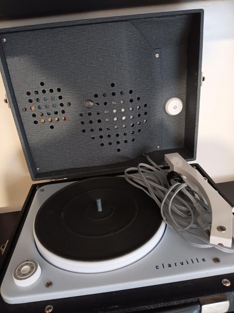 Vintage Clarville Platenspeler - Draagbaar en Compleet, Ophalen of Verzenden, Gebruikt, Platenspeler, Overige merken
