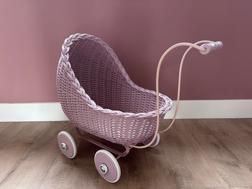 Smallstuff Rieten Poppenwagen Powder, Ophalen, Zo goed als nieuw, Babypop