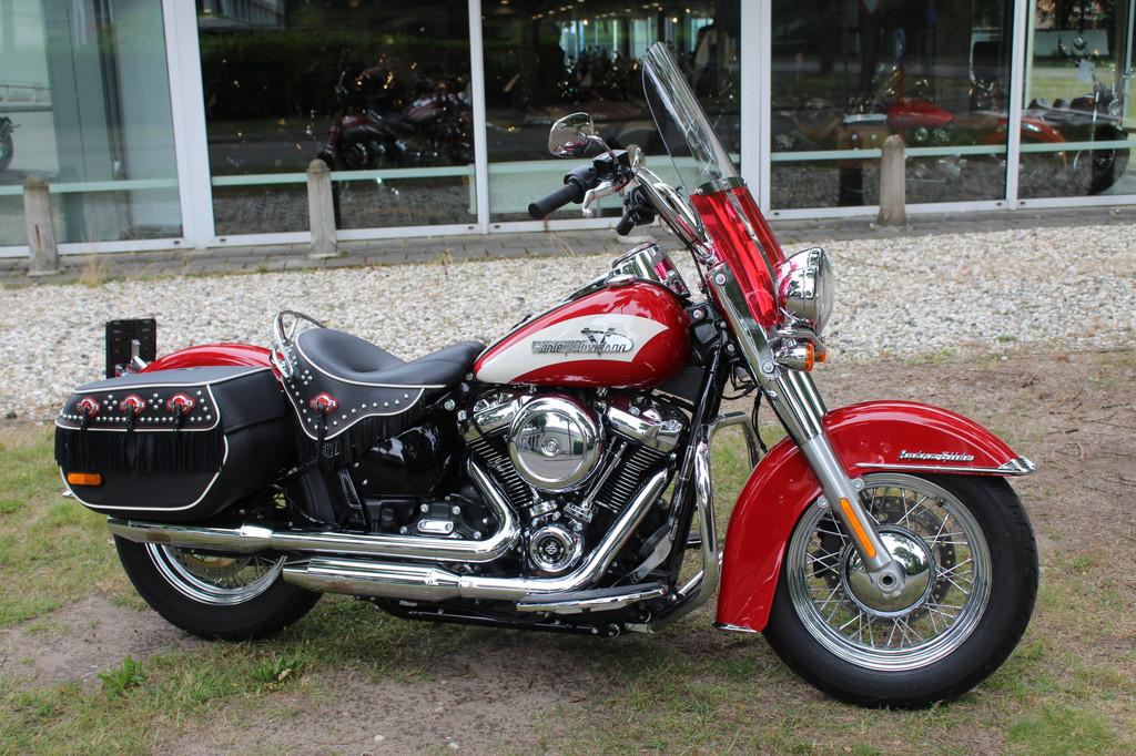 Harley-Davidson Hydra Glide FLI Revival, Chopper, Bedrijf, Meer dan 35 kW, 1868 cc