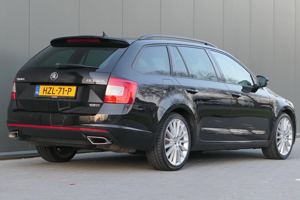 Skoda Octavia Combi 2.0 TSI RS 220PK Stoelverwarming Cruise, Gebruikt, Euro 6, 4 cilinders, 1984 cc