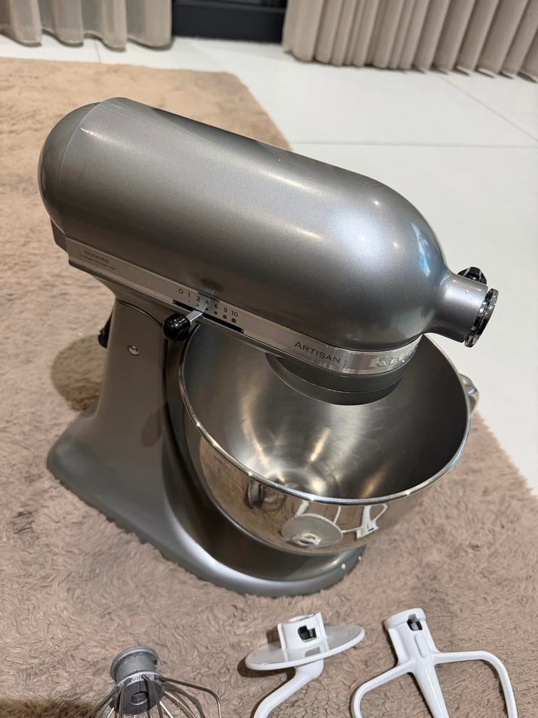 Kitchenaid Artisan 5KSM175PS mixer grijs, 4 liter of meer, Ophalen of Verzenden, Gebruikt, 3 snelheden of meer