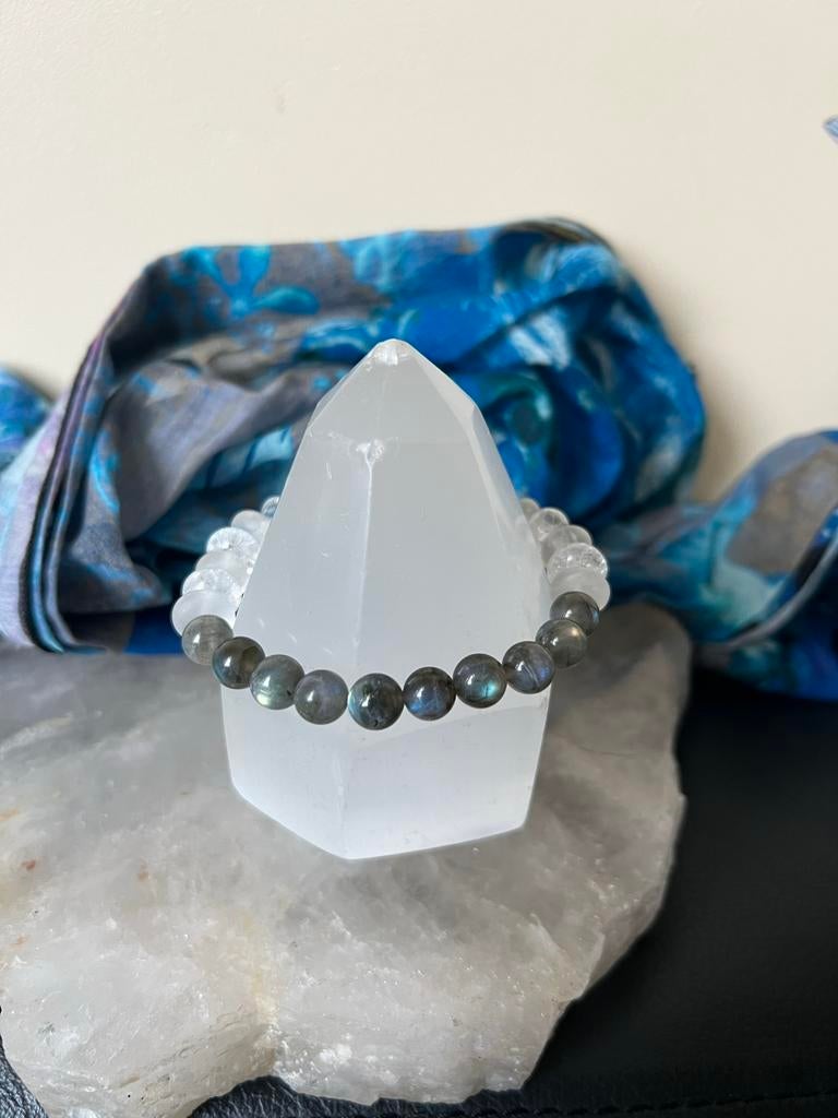 Bergkristal fire and ice iriskwarts labradoriet beschermt, Ophalen of Verzenden, Nieuw, Elastiek, Met bedels of kralen