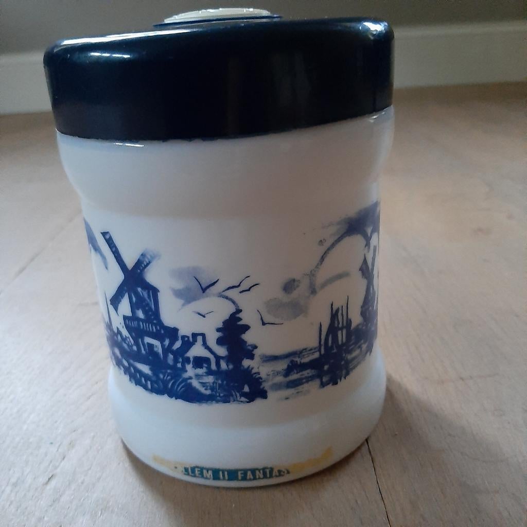 Vintage opaline sigarenpot met Delfts blauw decor, Verzamelen, Merken en Reclamevoorwerpen, Ophalen of Verzenden, Gebruikt, Gebruiksvoorwerp