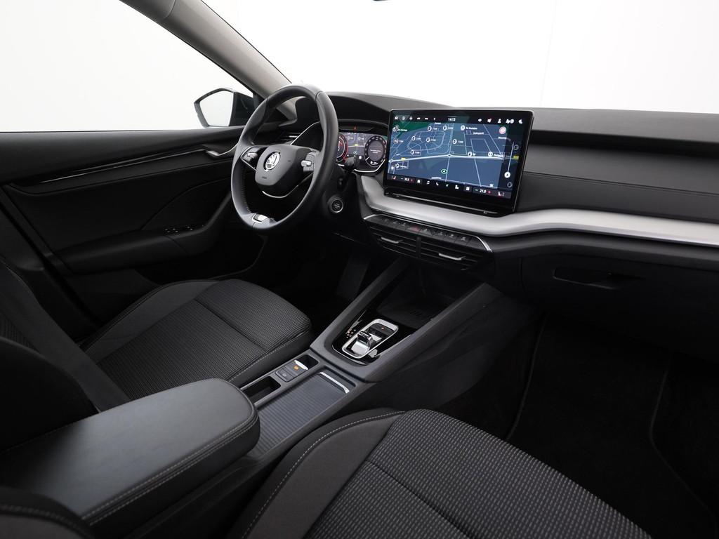 Skoda Octavia Combi 1.5 TSI MHEV Business Edition Plus | Sto, 12 maanden, Stof, Euro 6, 4 cilinders