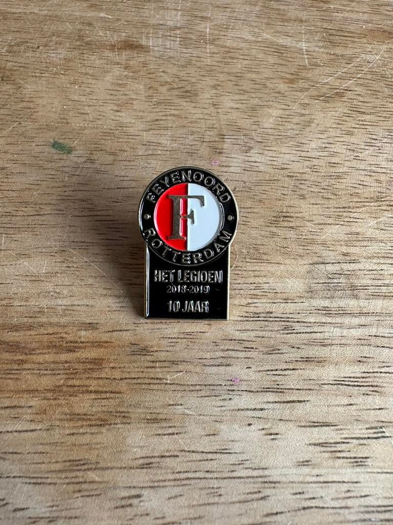 Feyenoord het legioen 2018-2019 pin, Verzamelen, Ophalen of Verzenden