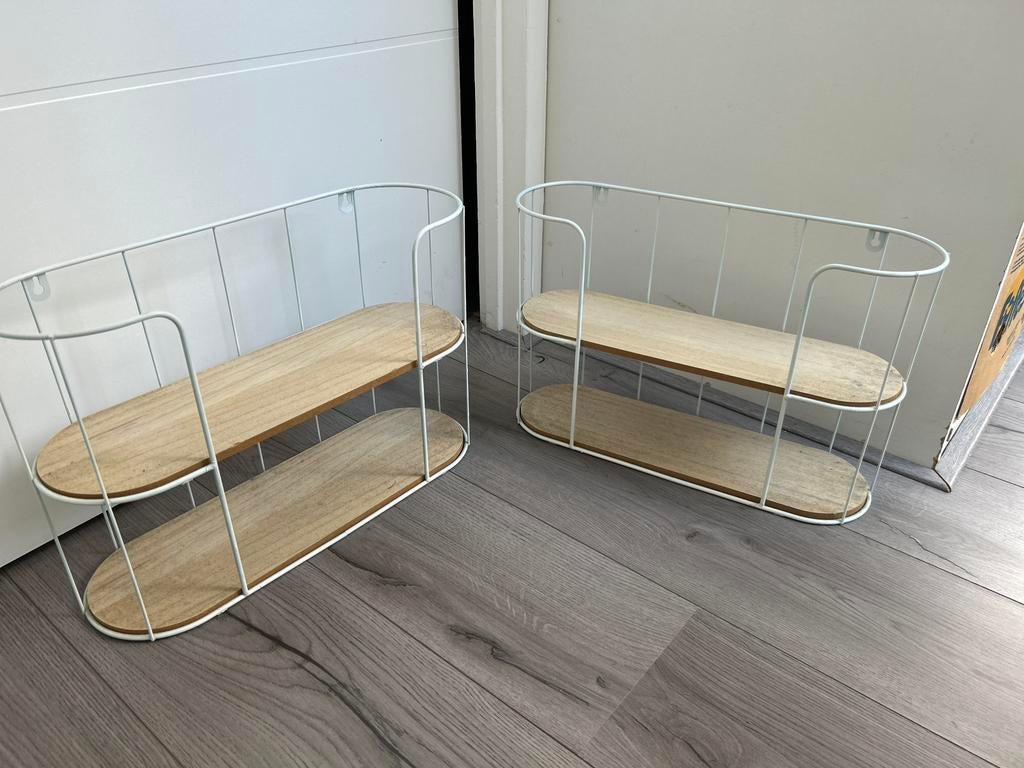 Wandplank wit 2x, Huis en Inrichting, Woonaccessoires | Wandplanken en Boekenplanken, Ophalen of Verzenden, Zo goed als nieuw