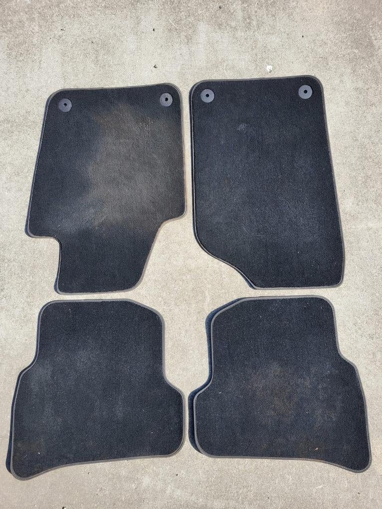 Mattenset Volkswagen Polo, Ophalen of Verzenden, Zo goed als nieuw