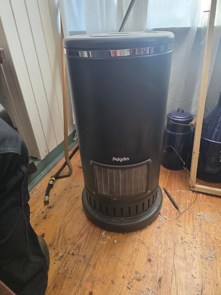 Pelgrim Gaskachel - Compact en Efficiënt, Ophalen