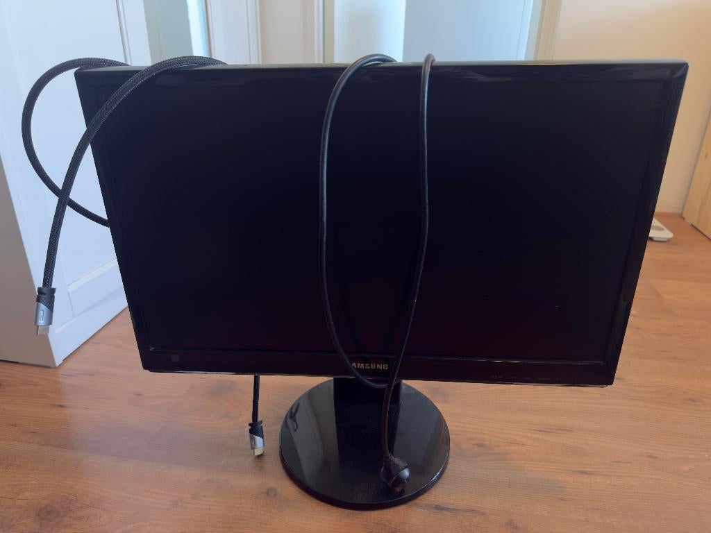 Samsung 24 inch Monitor, Computers en Software, Monitoren, Ophalen, IPS, Full HD, Samsung