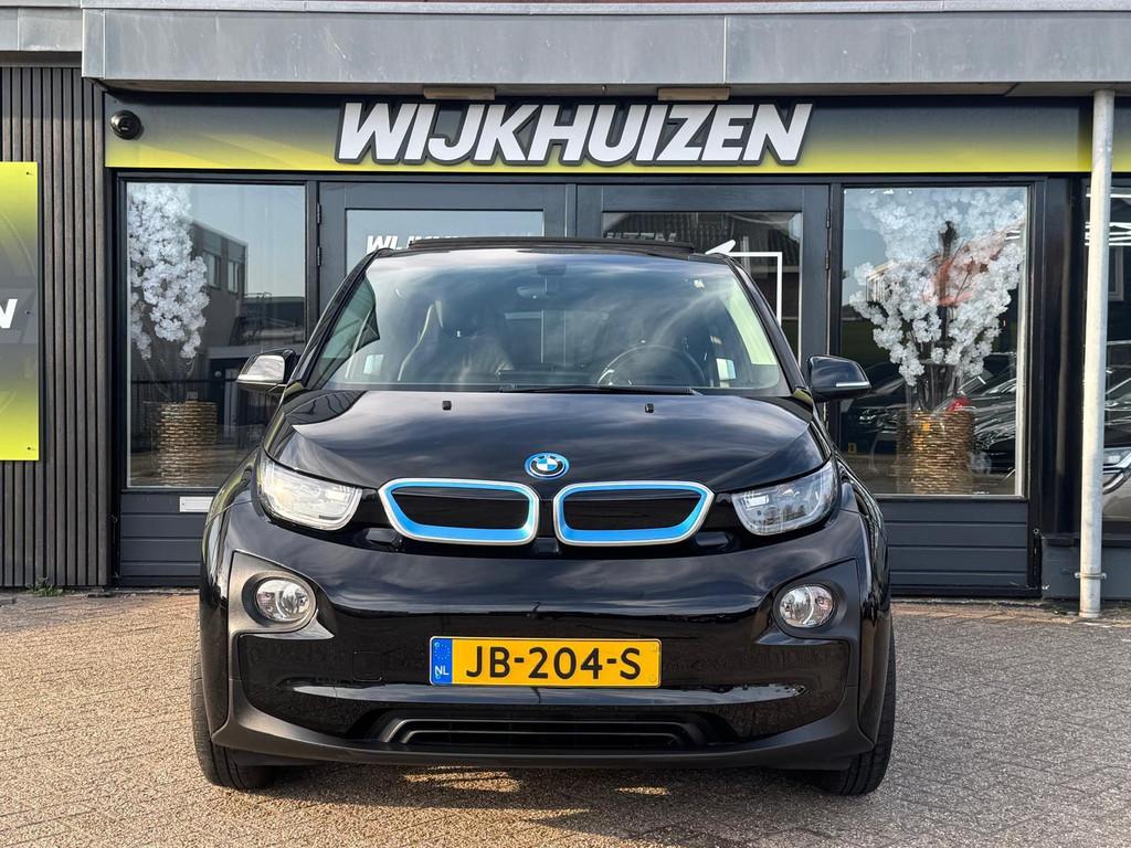 BMW I3 Basis Comfort Advance 22 kWh met Leder ! Panorama dak, Auto's, BMW, Automaat, Achterwielaandrijving, Gebruikt, Zwart