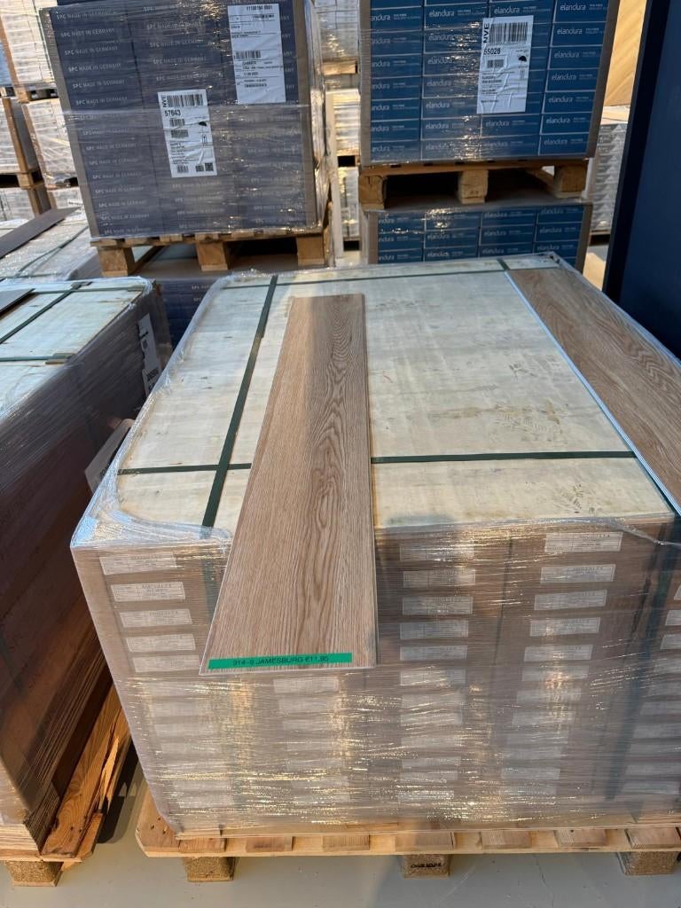 Direct ophalen | Pallet uitverkoop PVC klik | Utrecht, Kunststof, 50 tot 150 cm, 4131 NH, Nieuw