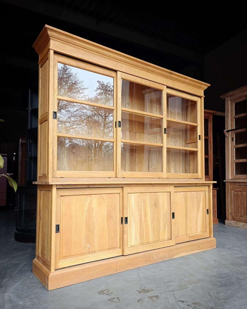 Grote eikenhouten winkelkast | Buffetkast schuifdeuren #2662, Niet ingevuld, 200 cm of meer, Niet ingevuld, Ophalen of Verzenden
