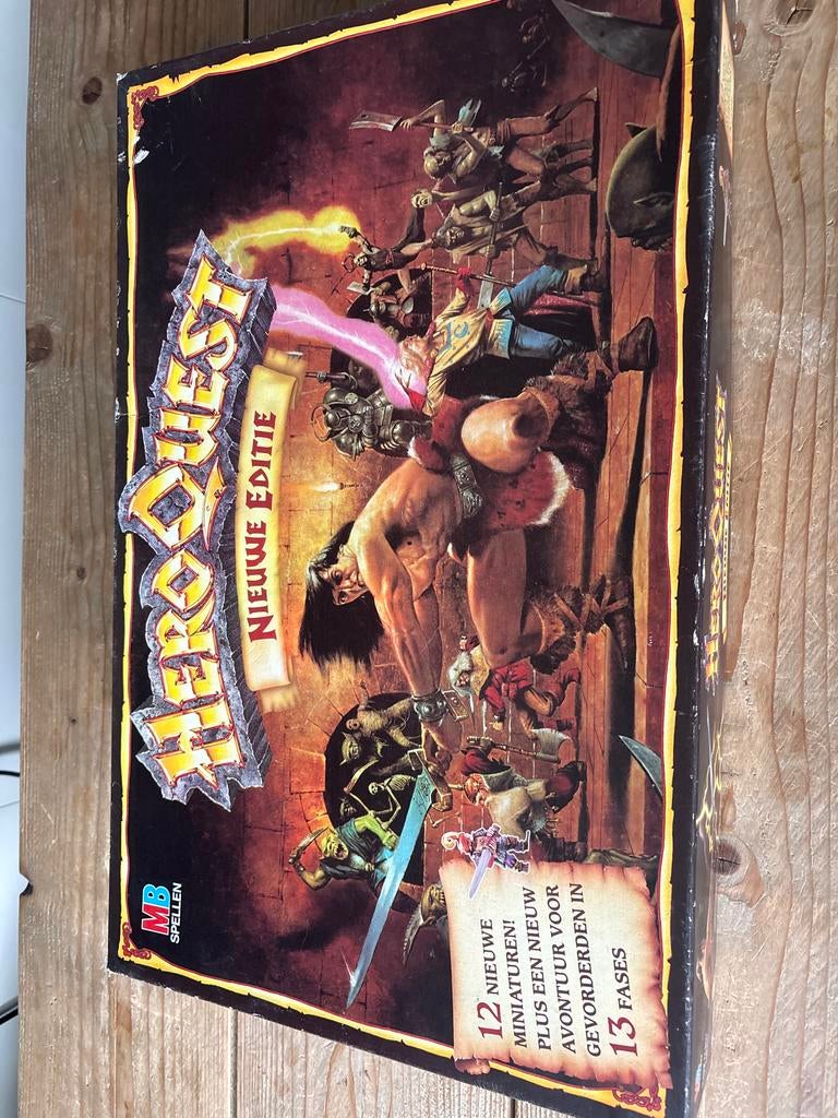 Vinted - oud - HeroQuest Nieuwe Editie Bordspel MB Spellen, Ophalen of Verzenden, Gebruikt