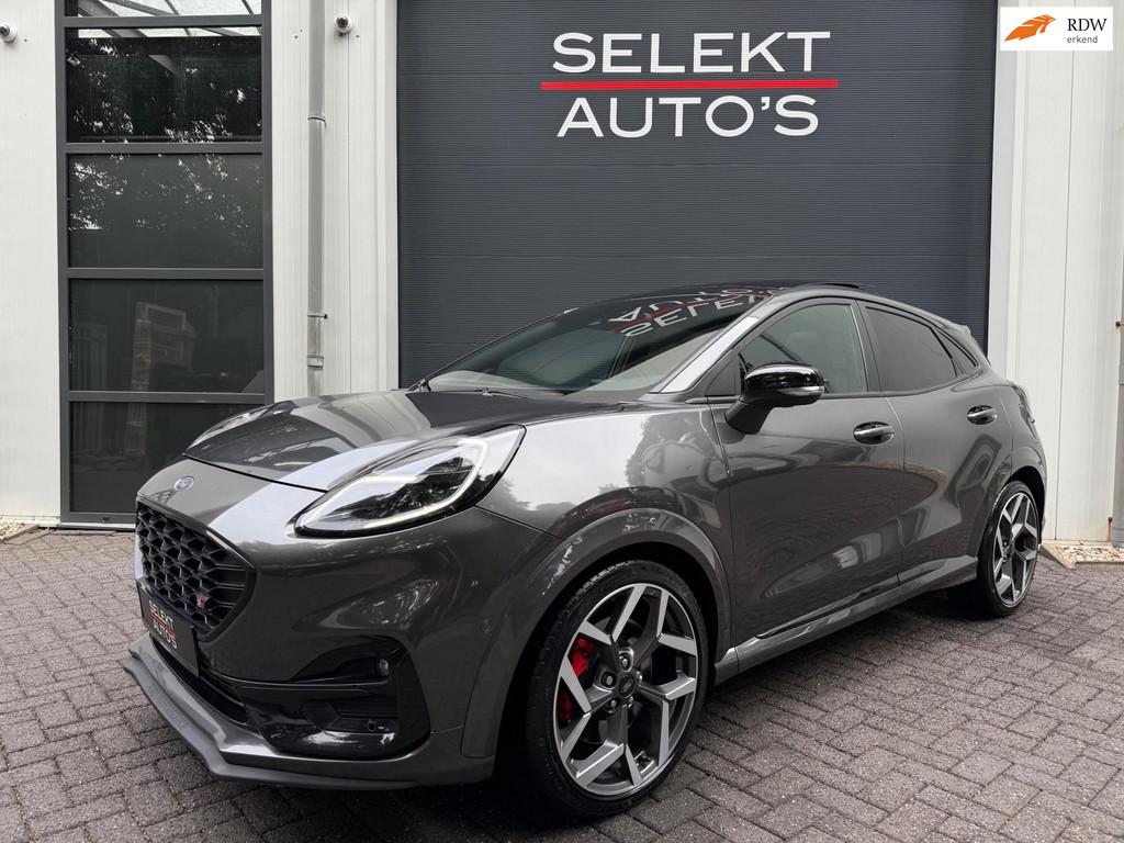 Ford Puma 1.5 EcoBoost ST X Performance Pack 200 Pk Panorama, Adaptive Cruise Control, 15 km/l, Zwart, 4 cilinders