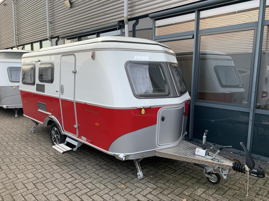 Eriba Touring 530 Tango Red Editie, Standaardzit, Bedrijf, 4 tot 5 meter, Eriba