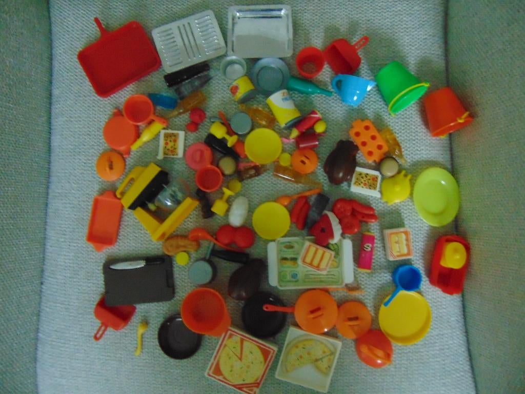 Sindy keuken spullen, Verzamelen, Poppen, Verzenden, Gebruikt, Accessoires
