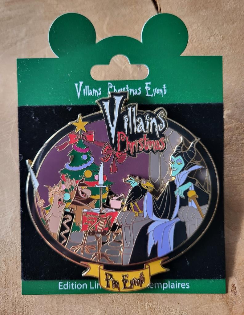 Disney Villains Christmas Event Pin - Maleficent Limited Ed., Verzamelen, Disney, Zo goed als nieuw, Overige typen, Overige figuren