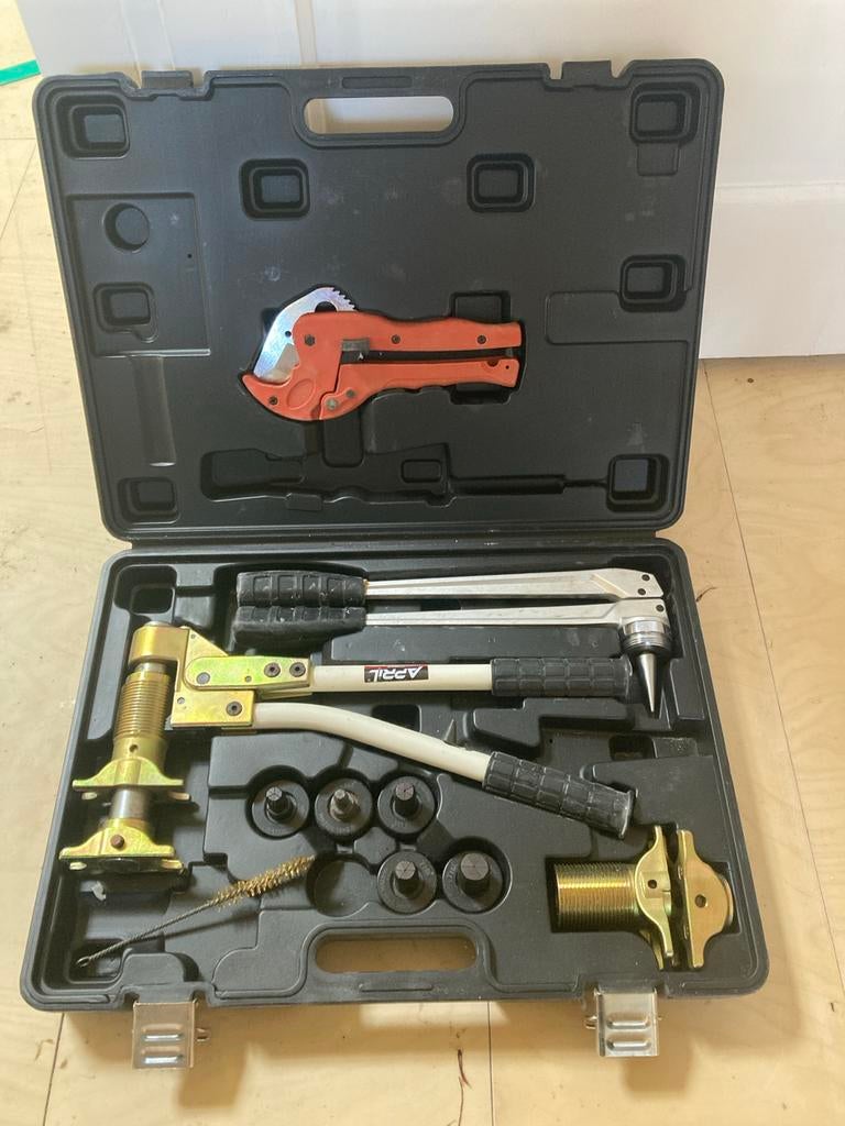 Rehau Rautitan perstang complete set, Ophalen of Verzenden, Zo goed als nieuw