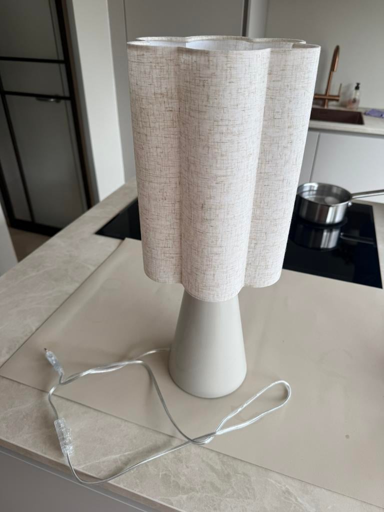 Beige lamp kwantum, Ophalen of Verzenden, Zo goed als nieuw, Minder dan 5 m², Zeil